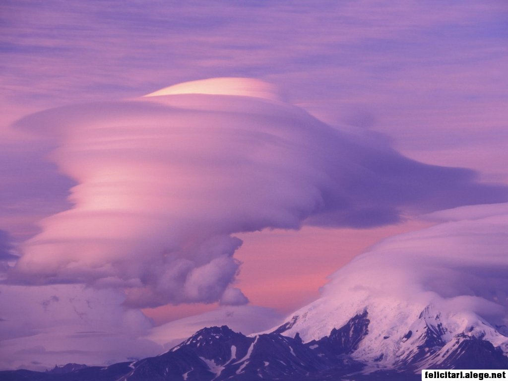 wallpapers Lenticular Clouds Over Mount Drum Alaska